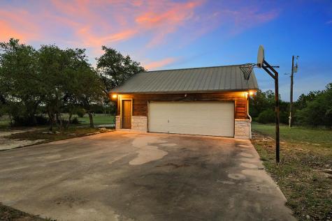 101 Maheo Way Dripping Springs TX 78620