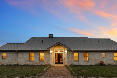 101 Maheo Way Dripping Springs TX 78620