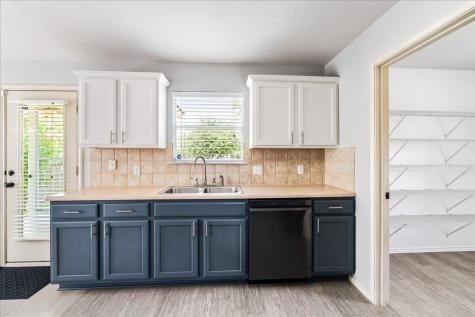 1515 Dillon Lake Bend Leander TX 78641