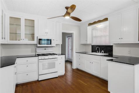 2009 Travis Heights Boulevard Austin TX 78704