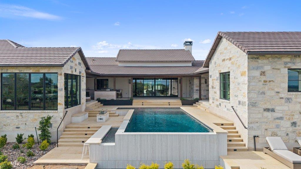 27031 Haynie Flat Road Spicewood TX 78669