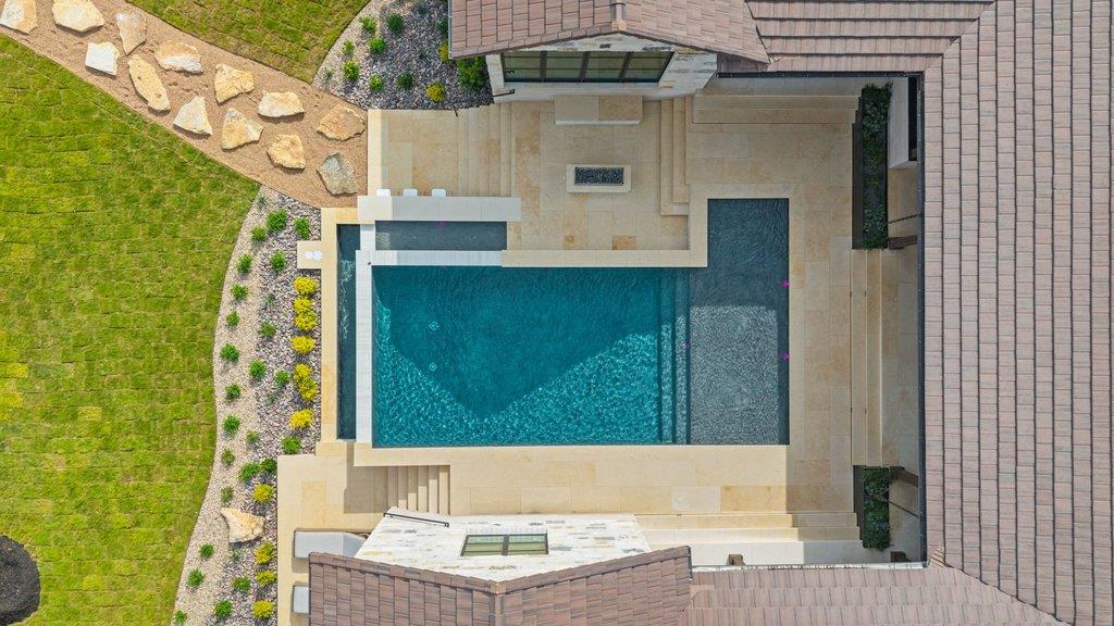 27031 Haynie Flat Road Spicewood TX 78669