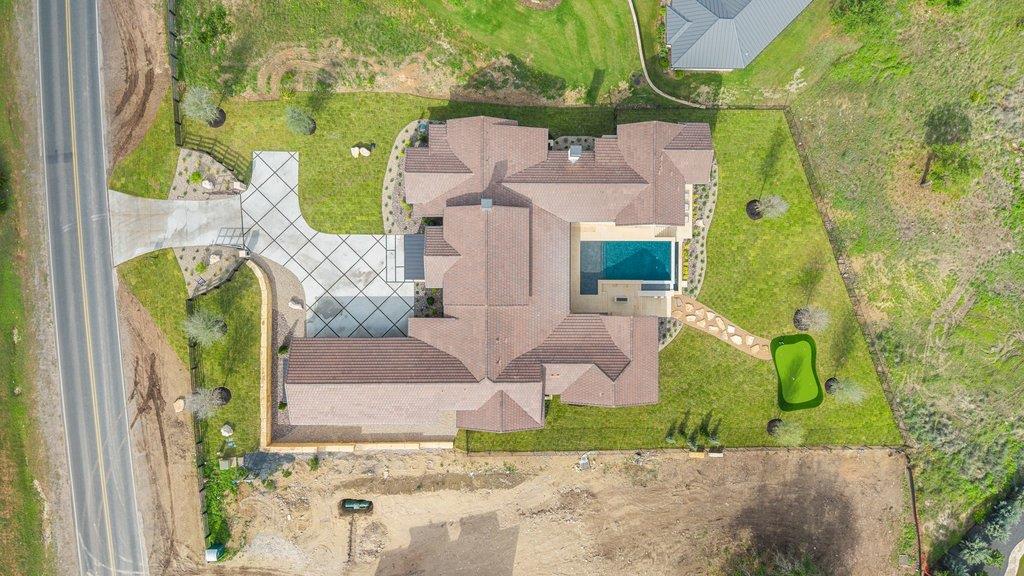 27031 Haynie Flat Road Spicewood TX 78669