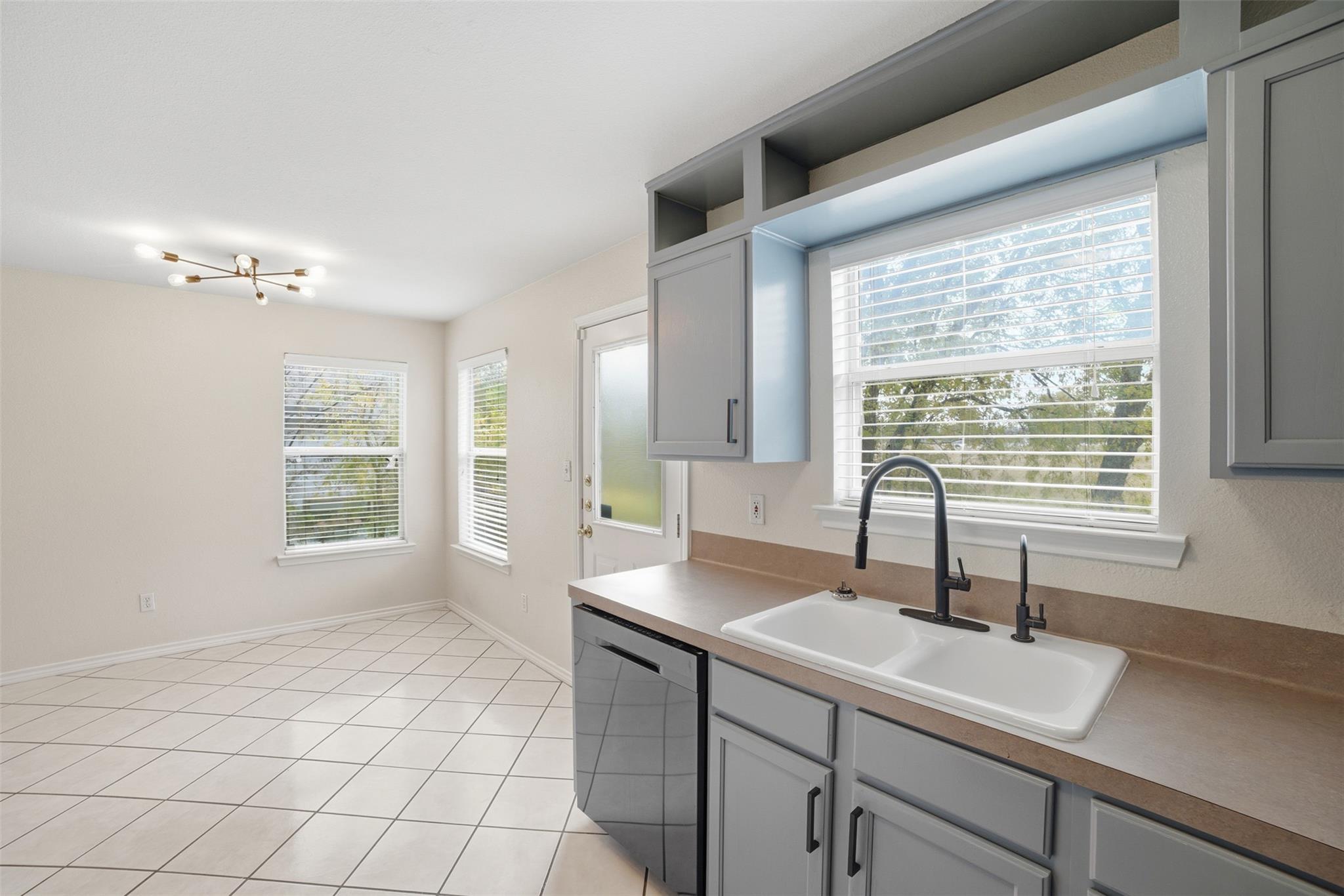 1601 Breezy Court Round Rock TX 78664