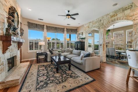 108 High Plains Trail Spicewood TX 78669