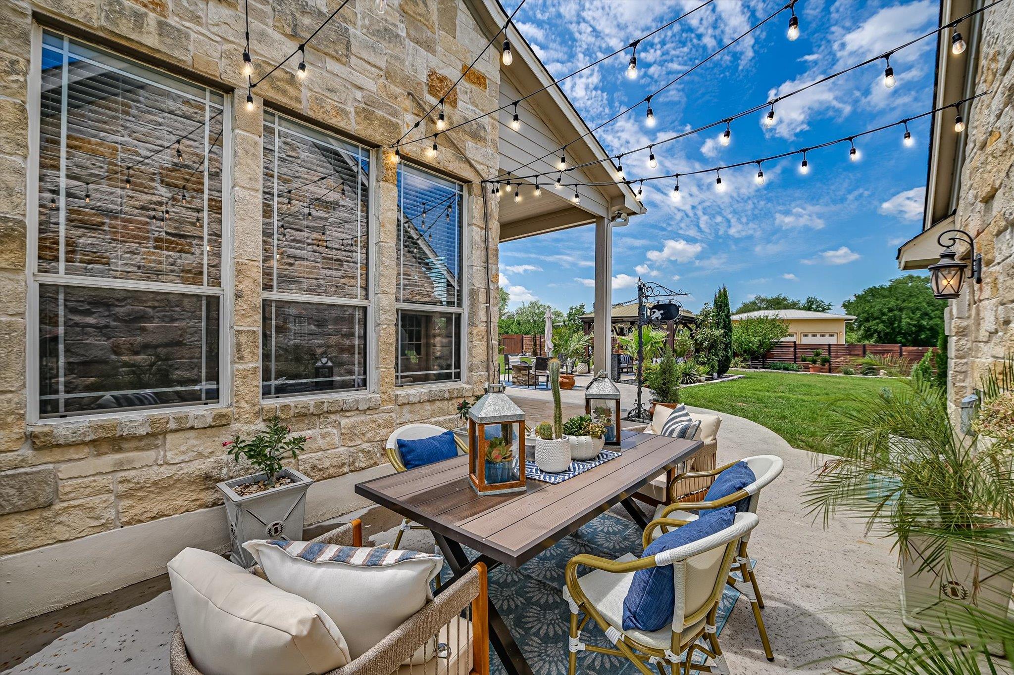 108 High Plains Trail Spicewood TX 78669