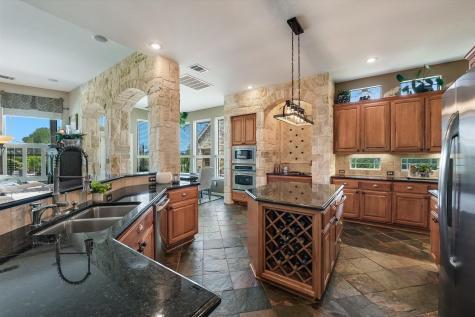 108 High Plains Trail Spicewood TX 78669