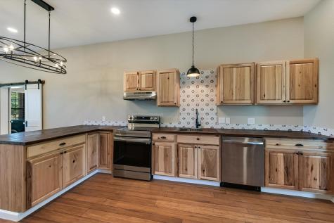 108 High Plains Trail Spicewood TX 78669