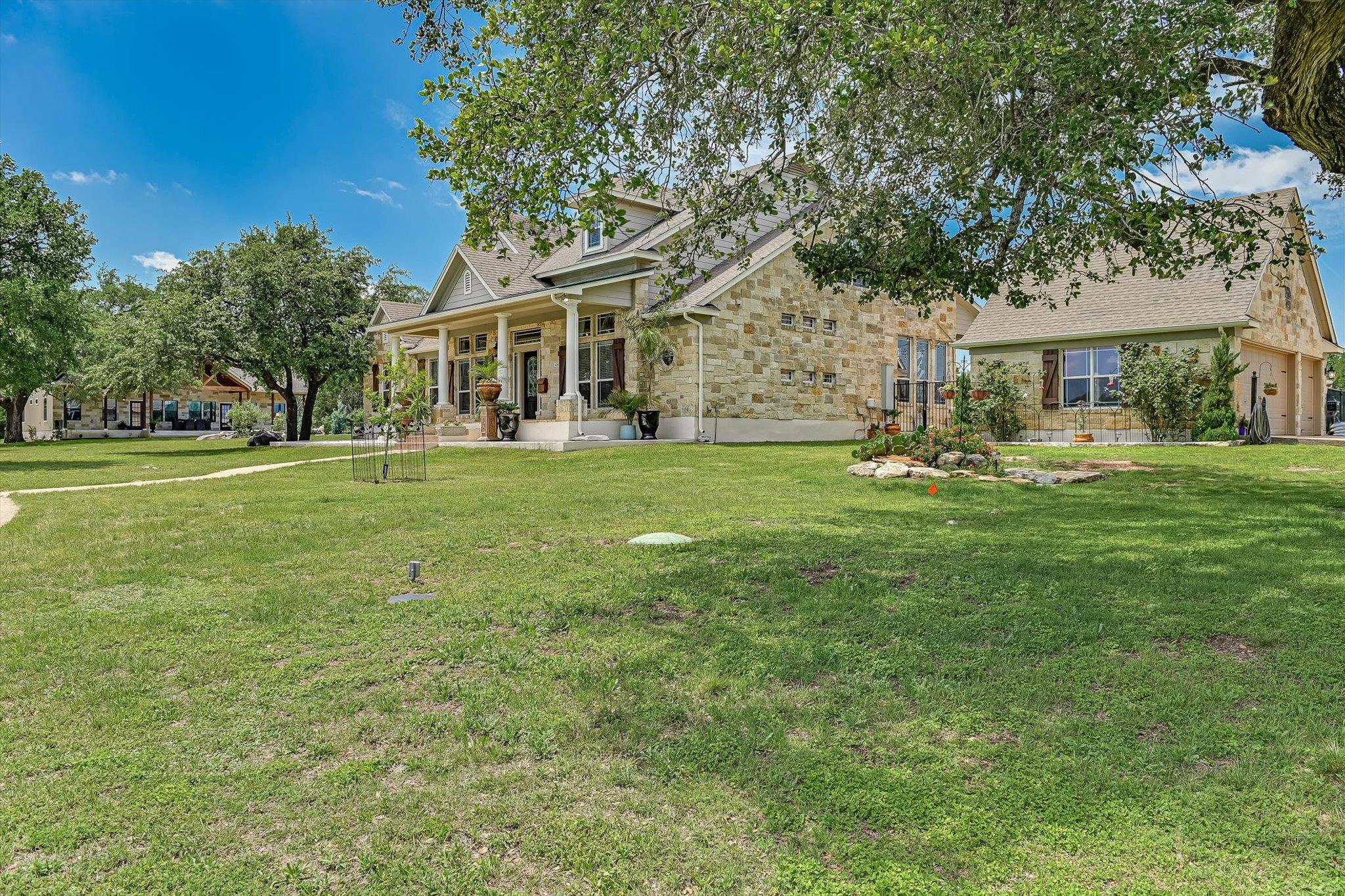 108 High Plains Trail Spicewood TX 78669