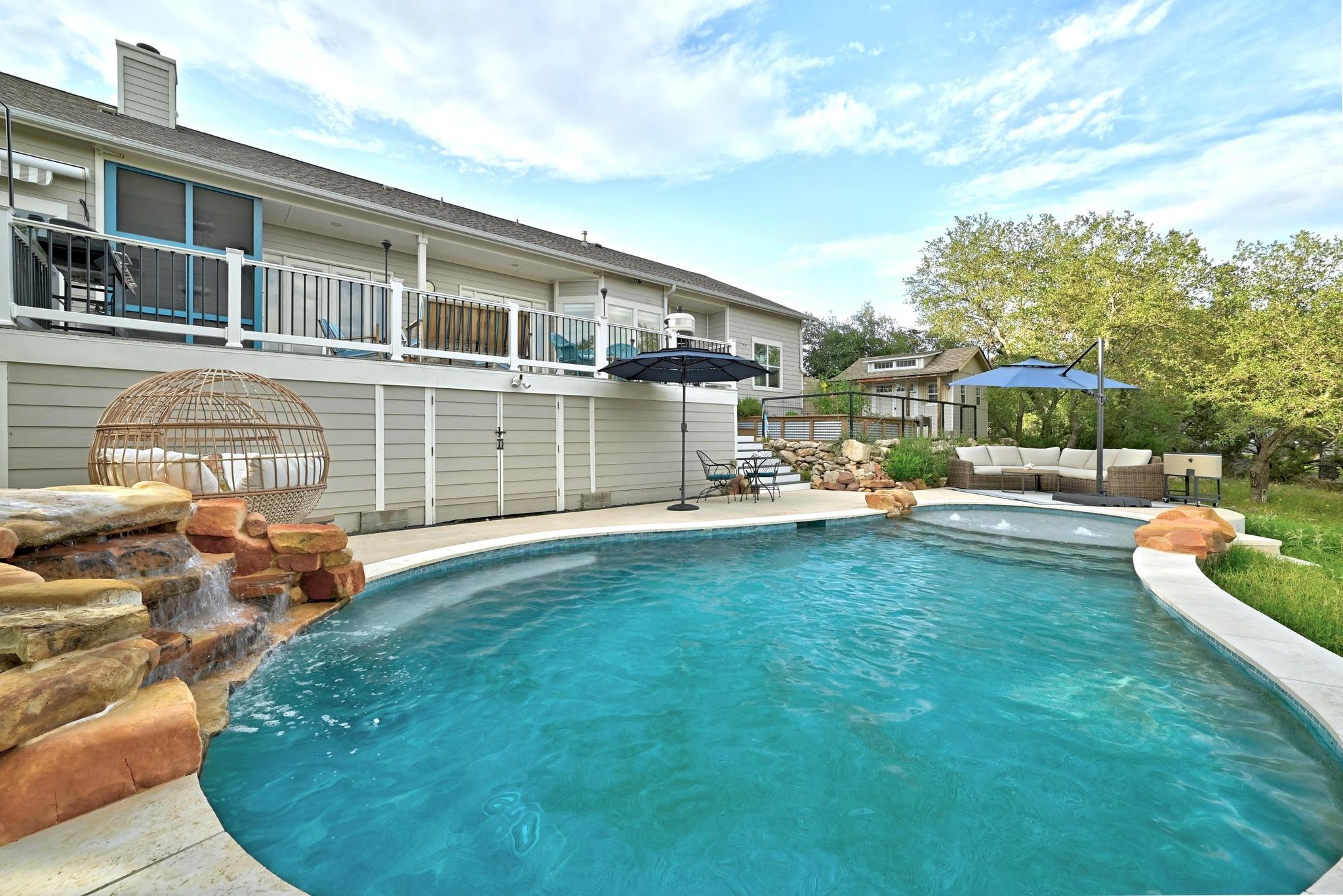 4115 Noon Day Cove Bee Cave TX 78738