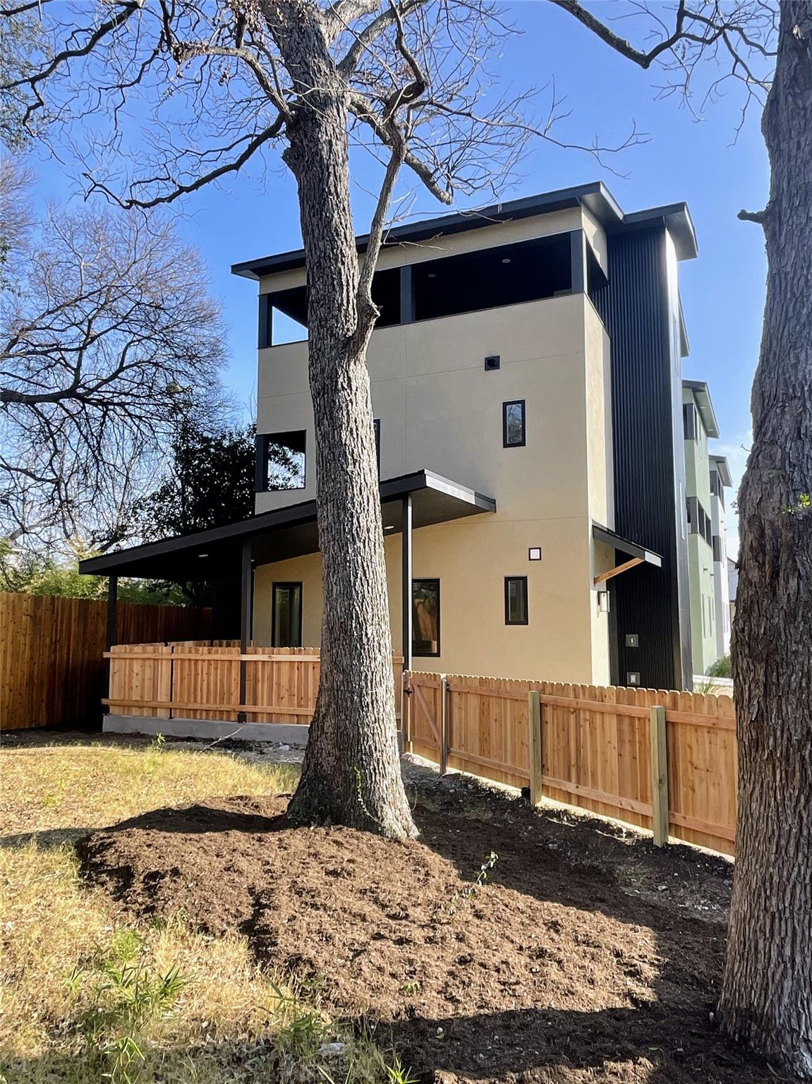 2818 E 22nd Street Austin TX 78722