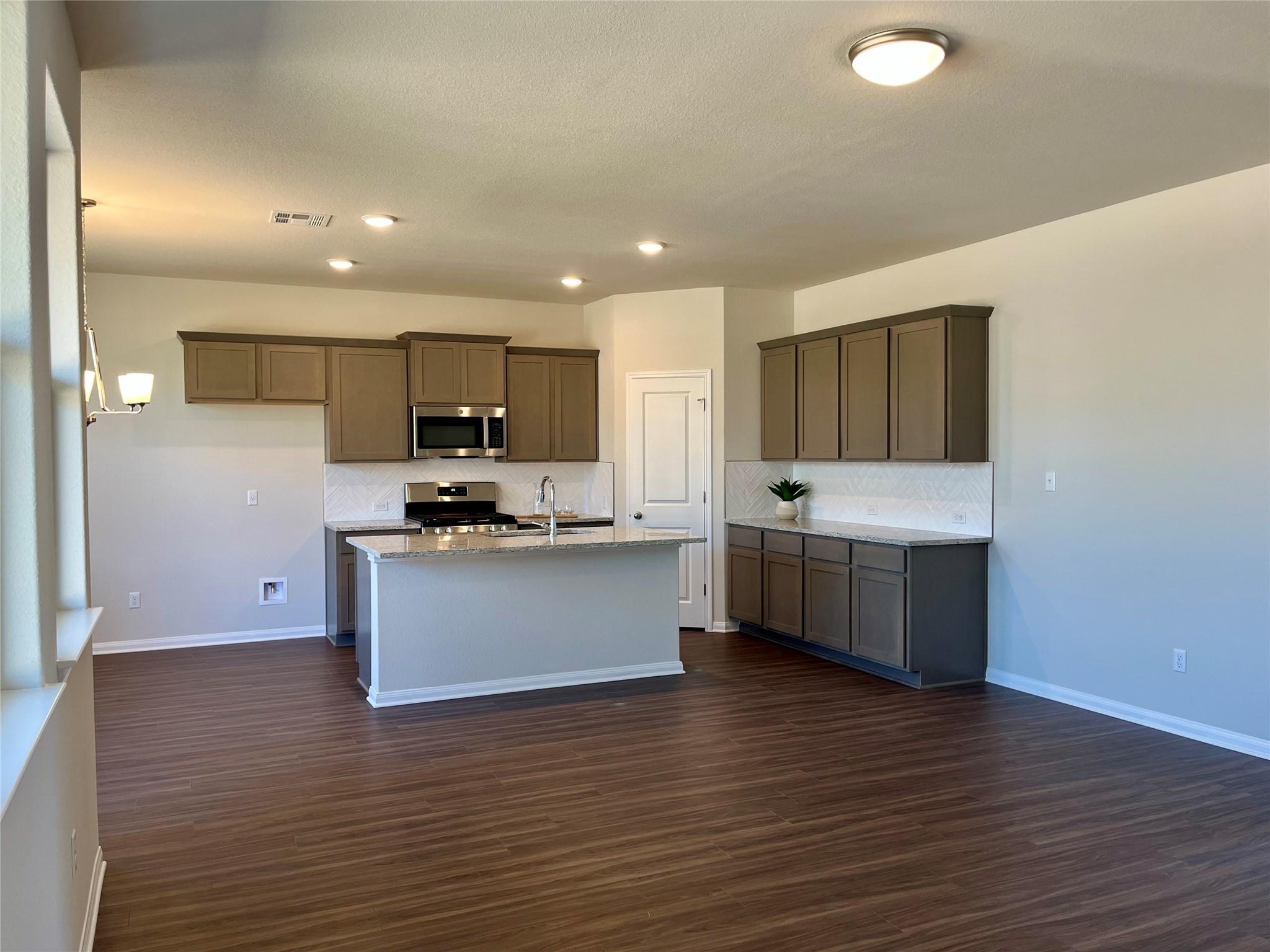 254 Brave Street Kyle TX 78640