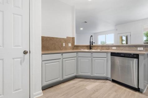 2003 Cockrill Cove Hutto TX 78634