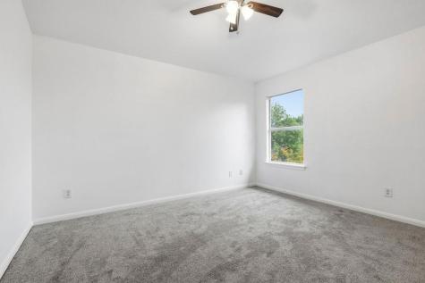 2003 Cockrill Cove Hutto TX 78634