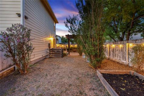 8609 Claude Court Austin TX 78747