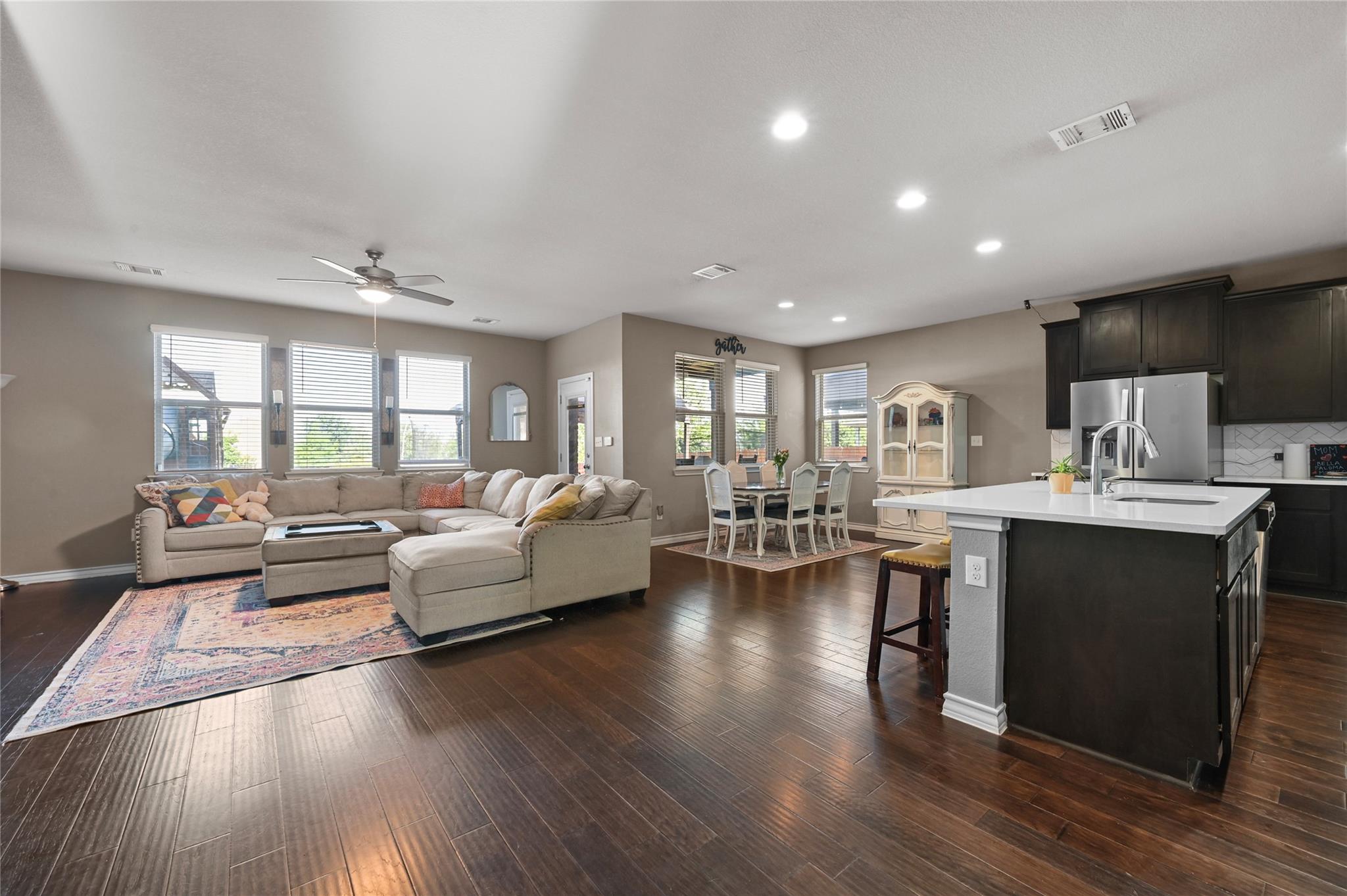 160 Thornless Circle Buda TX 78610