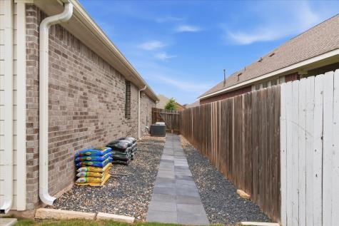 7525 Lombardy Loop Round Rock TX 78665