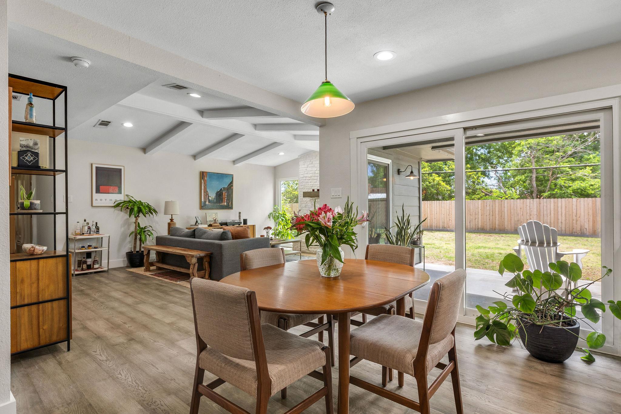 908 Merritt Drive Lockhart TX 78644