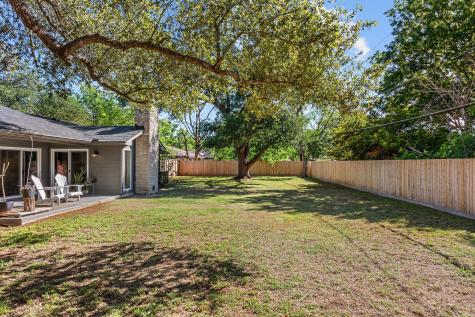 908 Merritt Drive Lockhart TX 78644