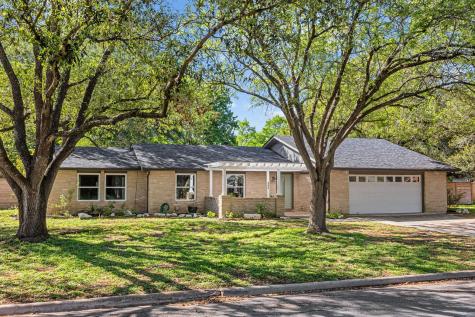 908 Merritt Drive Lockhart TX 78644