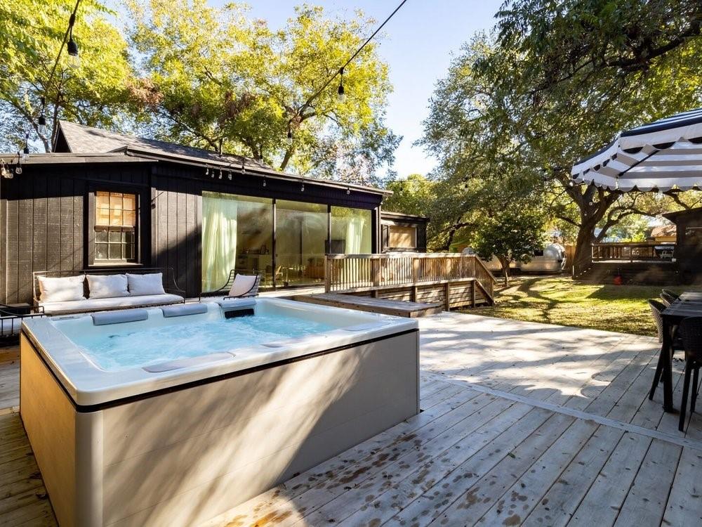 315 E Live Oak Street Austin TX 78704