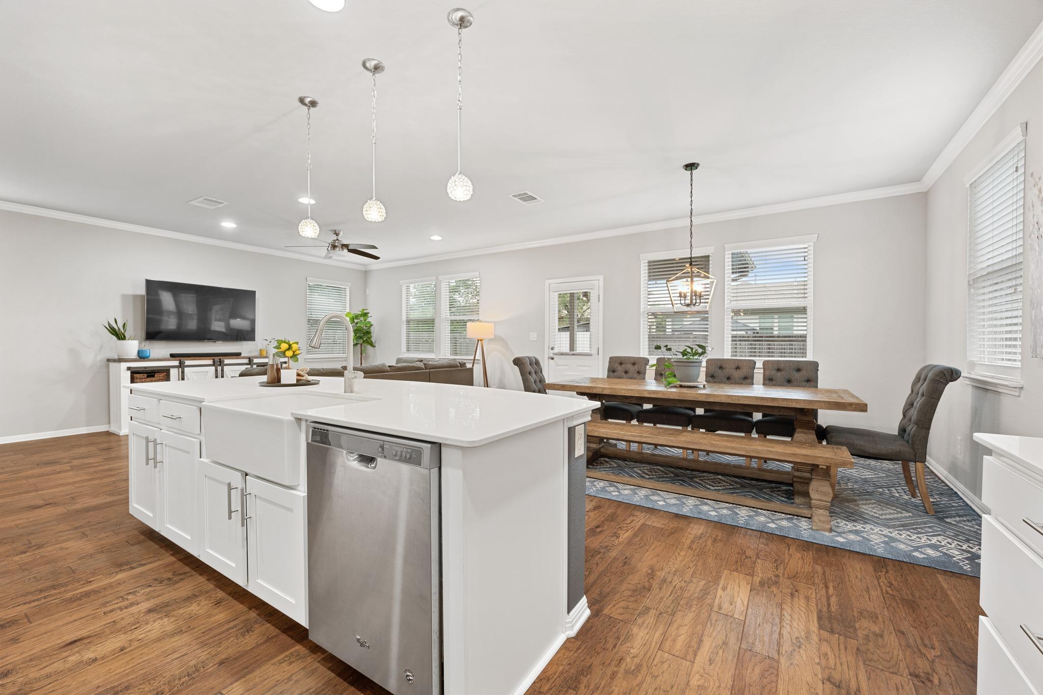 227 Callahan Lane Leander TX 78641