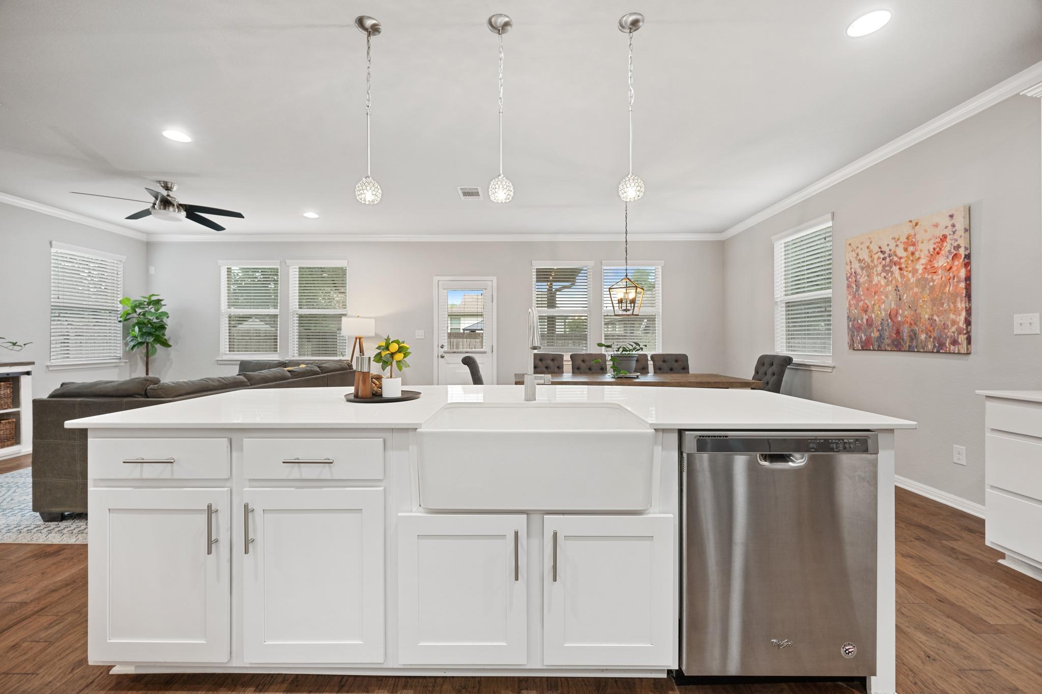 227 Callahan Lane Leander TX 78641