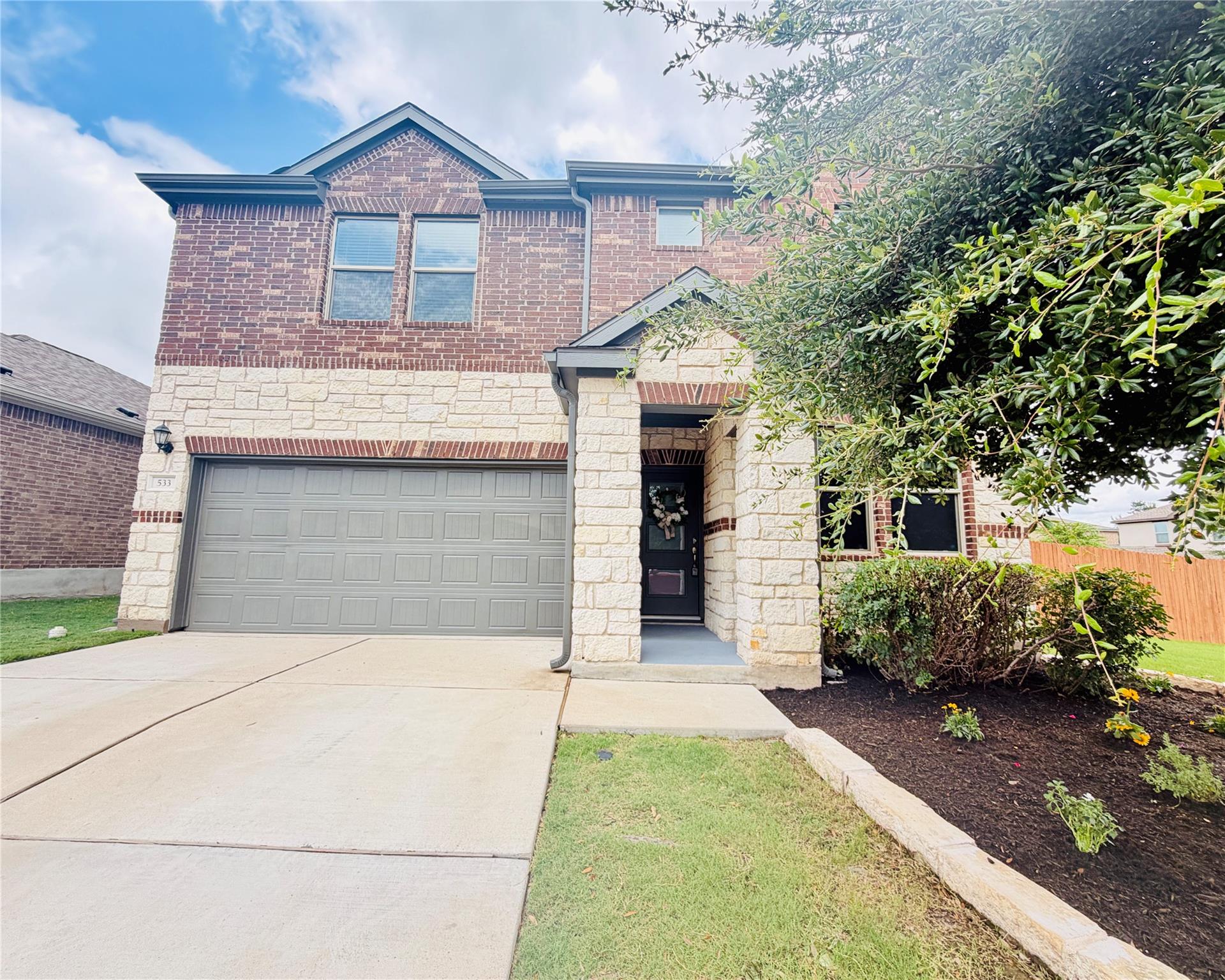 533 Appalachian Trail Leander TX 78641
