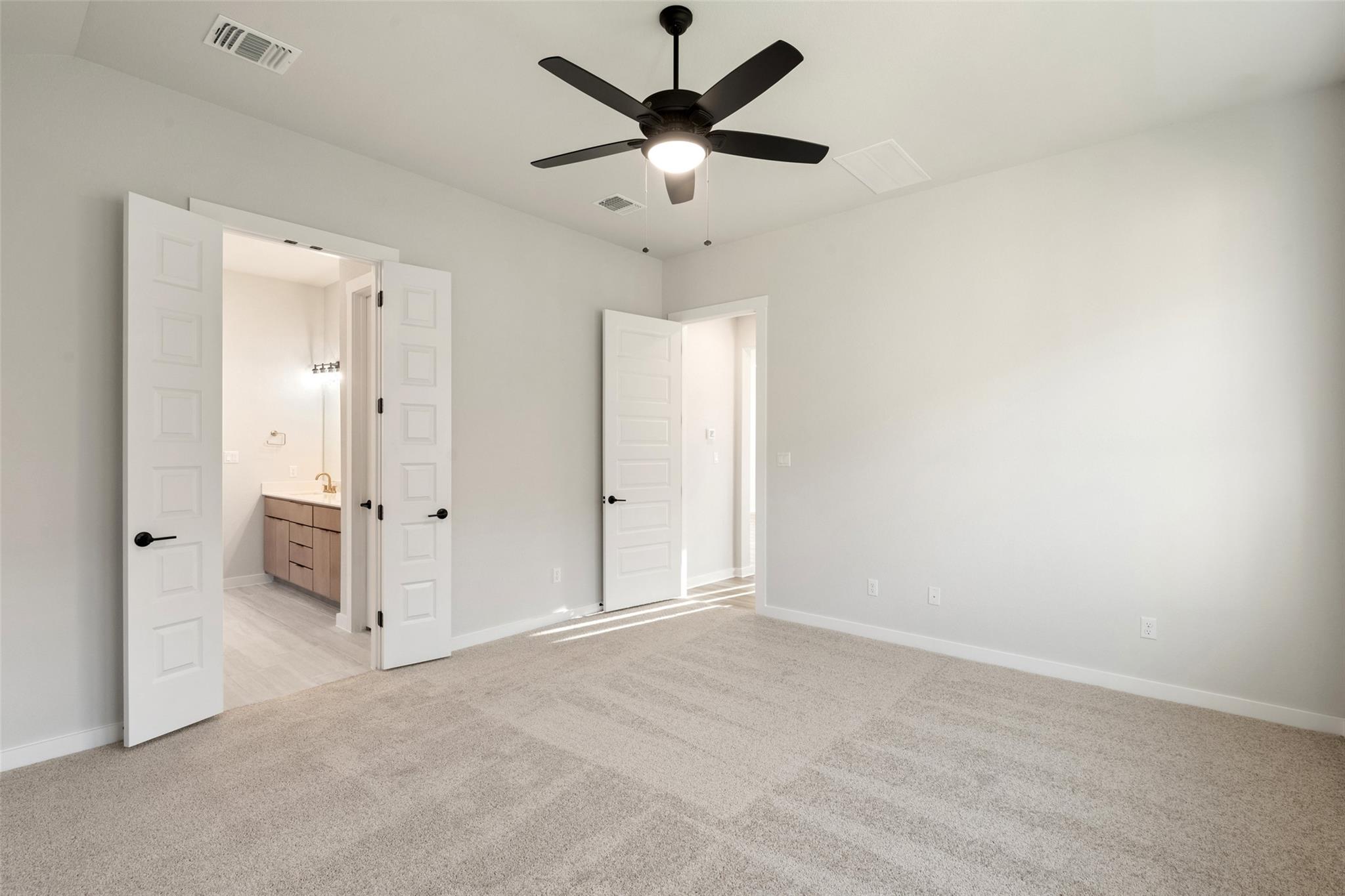 113 Mcdougall Pass Liberty Hill TX 78642