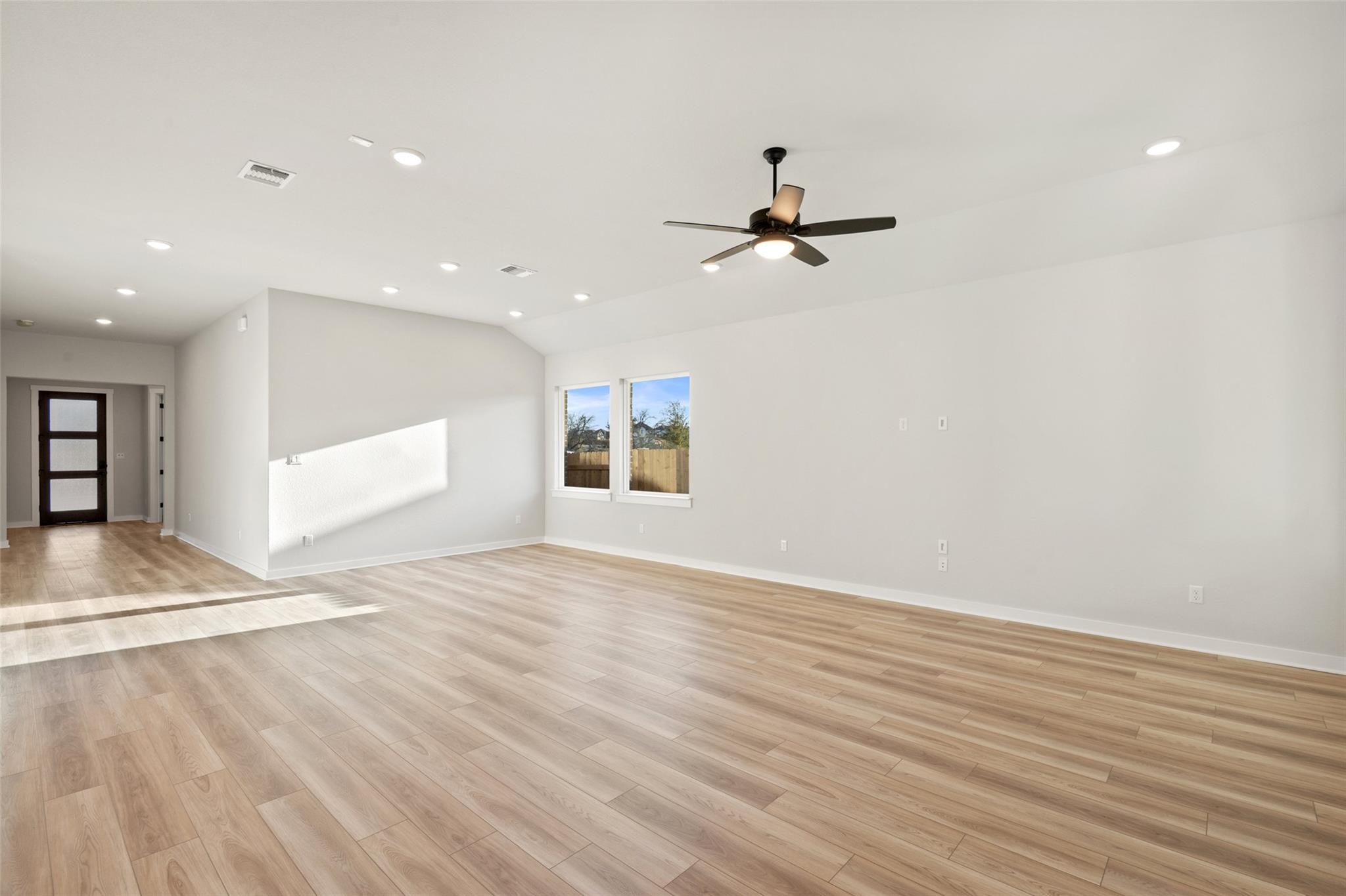 113 Mcdougall Pass Liberty Hill TX 78642