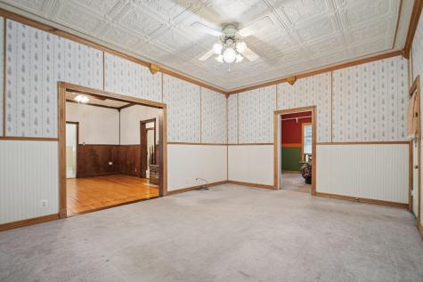 611 N Main Street Elgin TX 78621