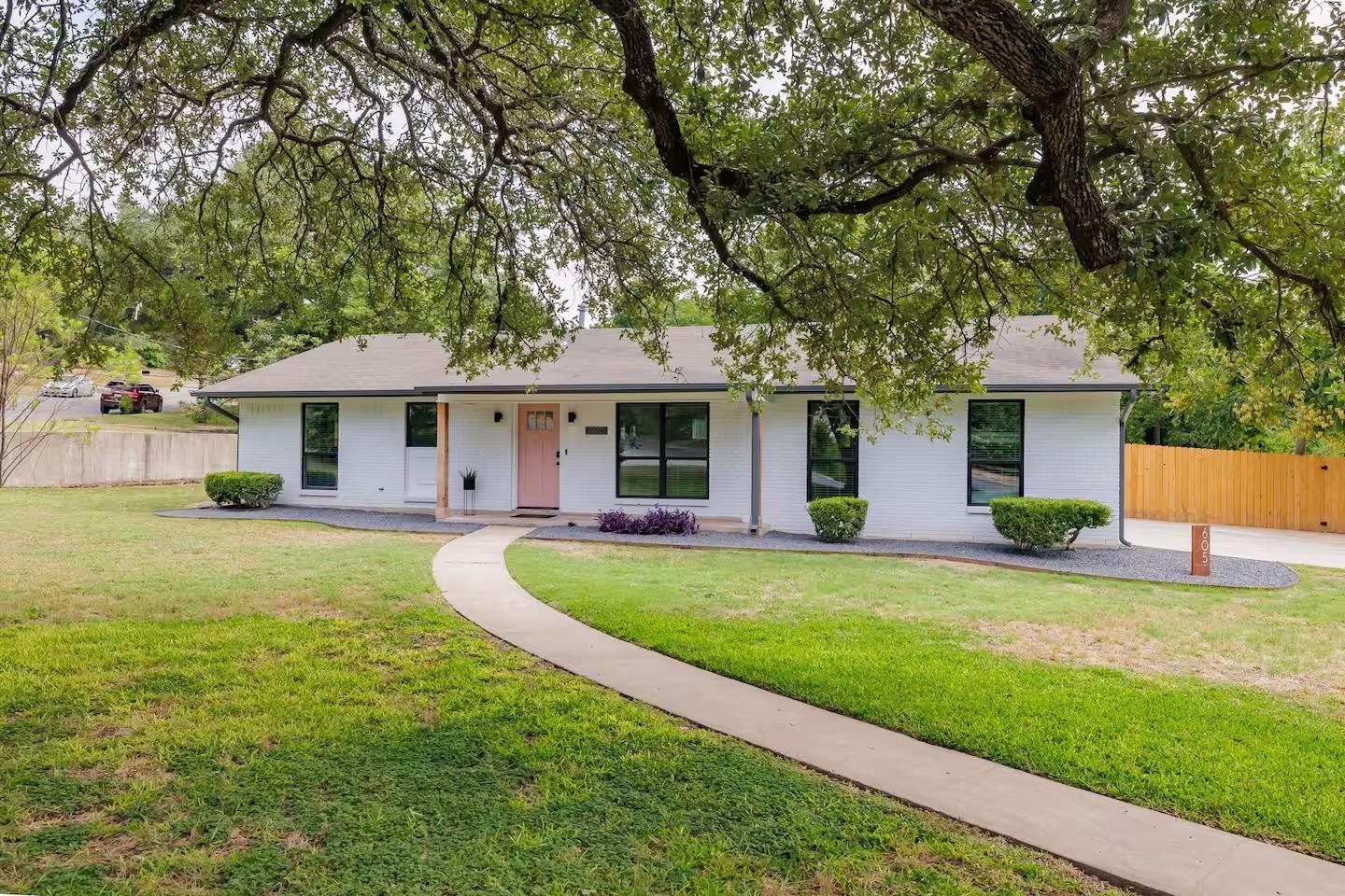 605 E Covington Drive Austin TX 78753