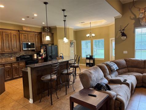 2015 Skrivanek Road Sealy TX 77474