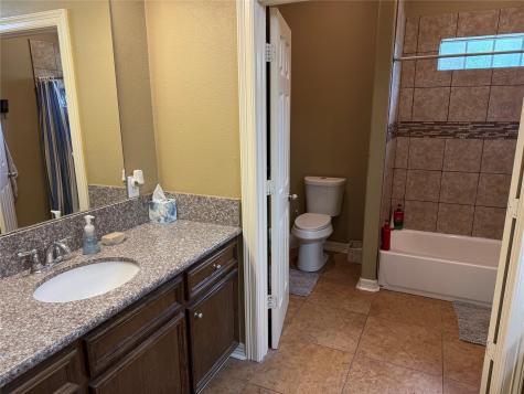 2015 Skrivanek Road Sealy TX 77474