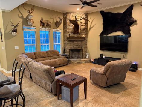 2015 Skrivanek Road Sealy TX 77474