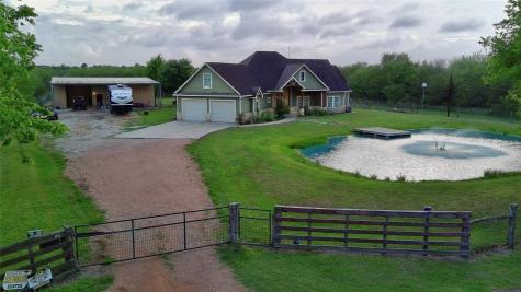 2015 Skrivanek Road Sealy TX 77474