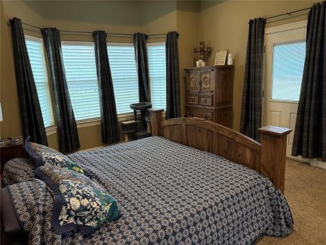 2015 Skrivanek Road Sealy TX 77474