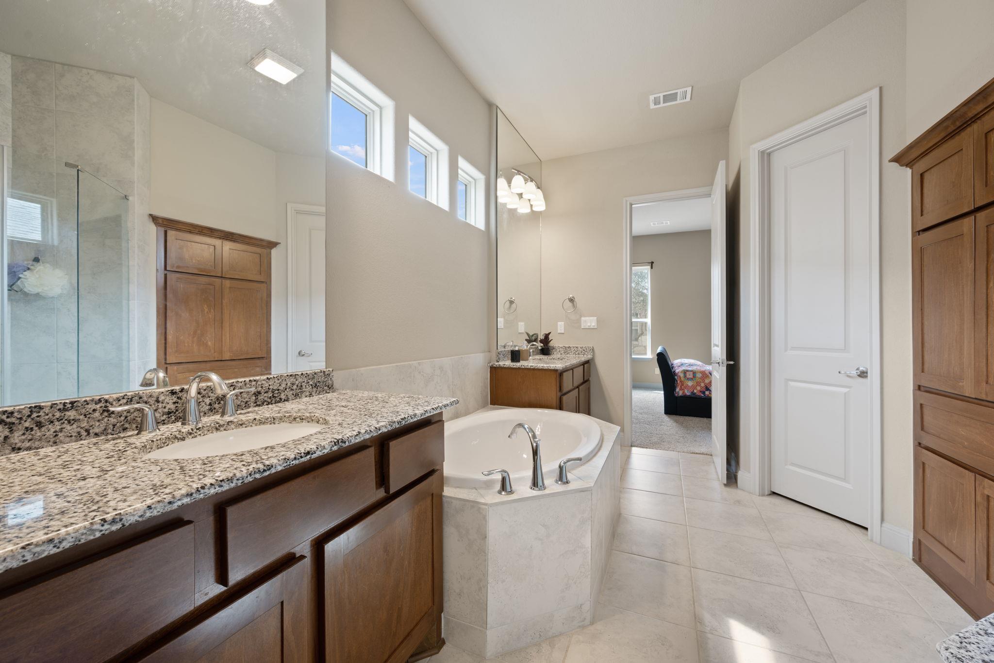 205 Clubhouse Drive Georgetown TX 78628