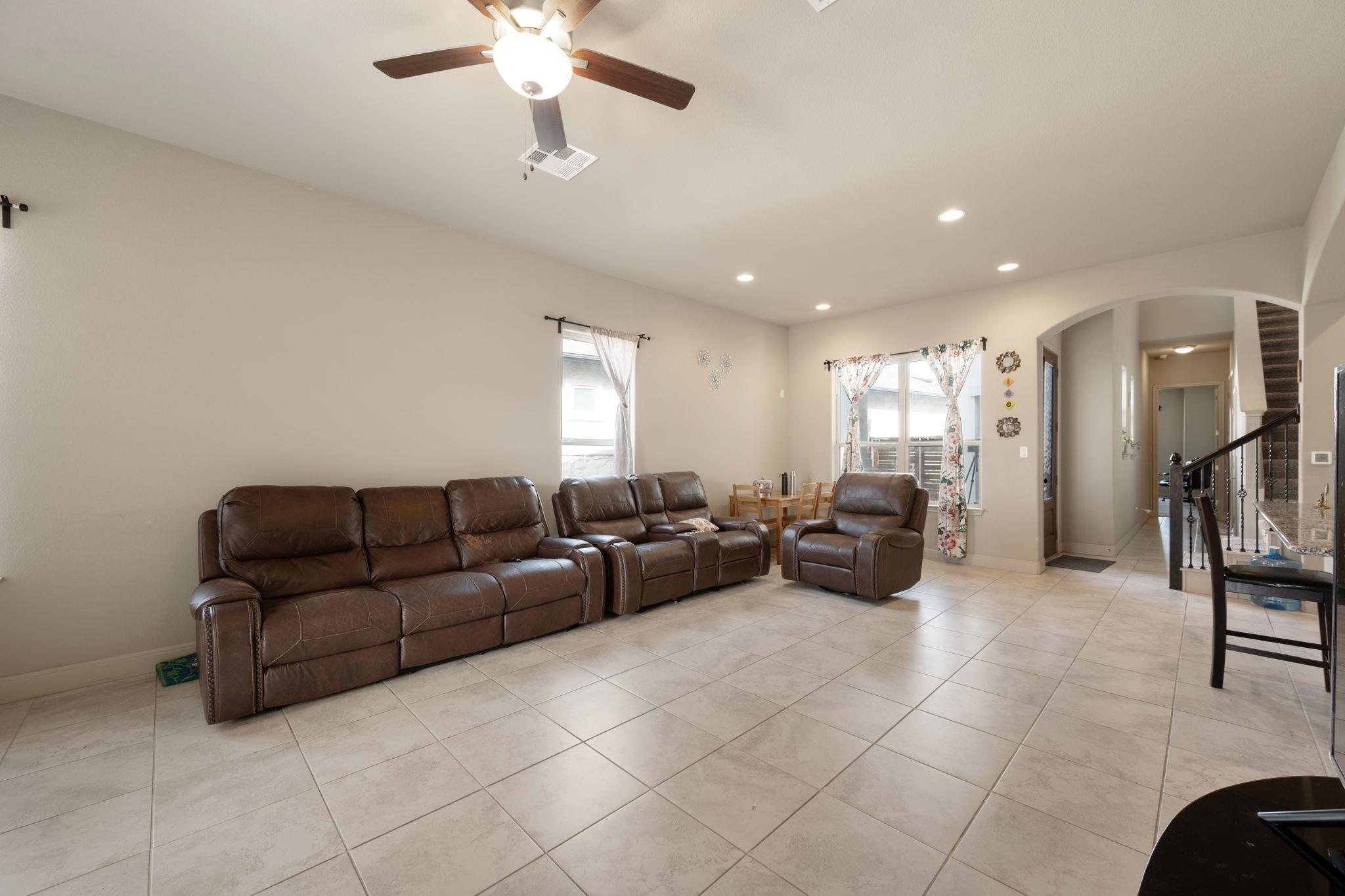 205 Clubhouse Drive Georgetown TX 78628