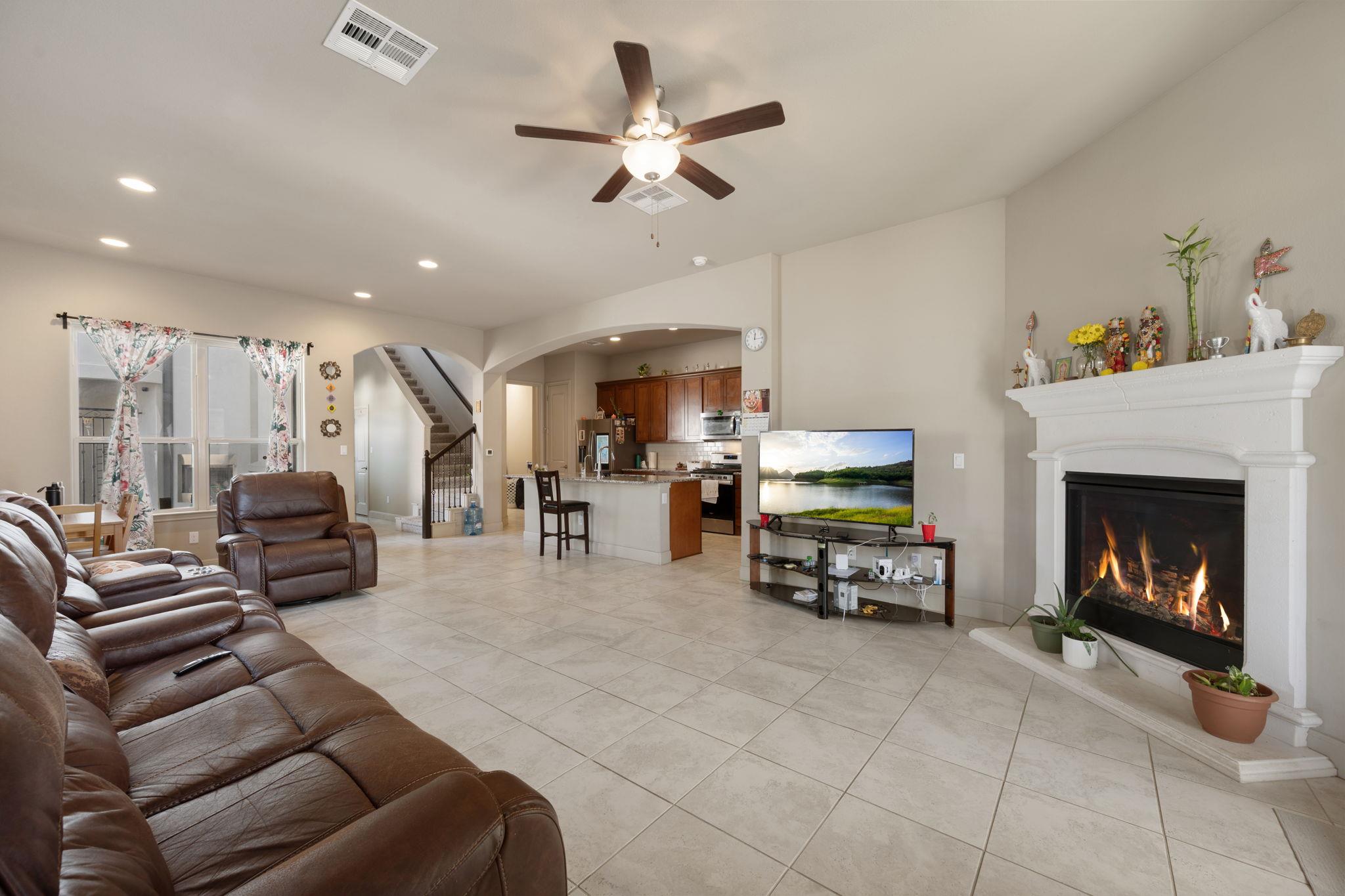 205 Clubhouse Drive Georgetown TX 78628