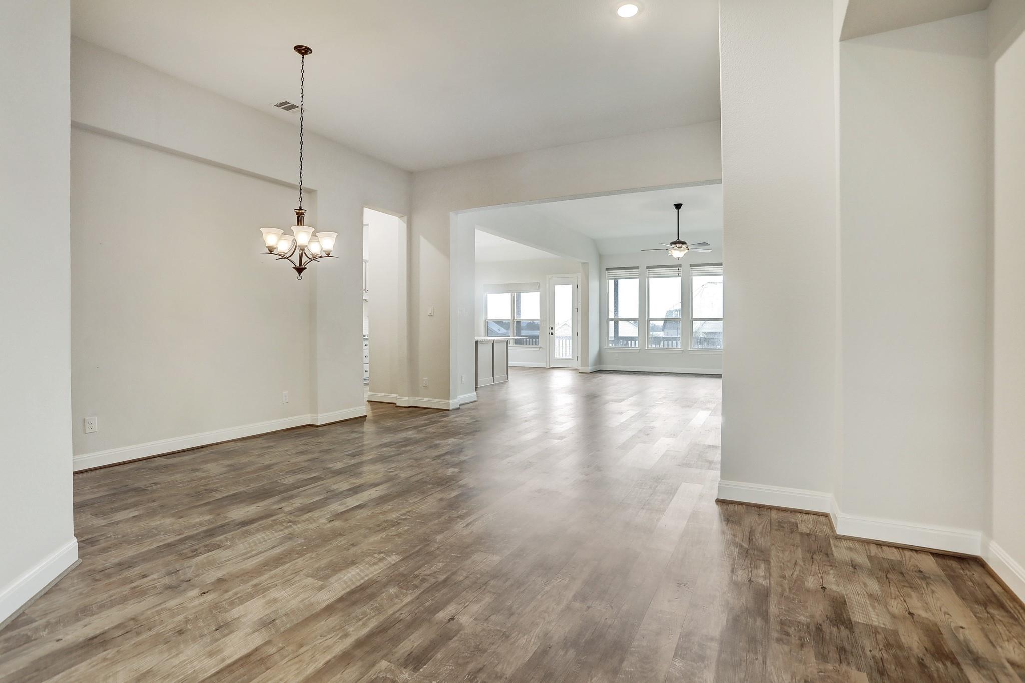 2017 Hawkes Cove Leander TX 78641