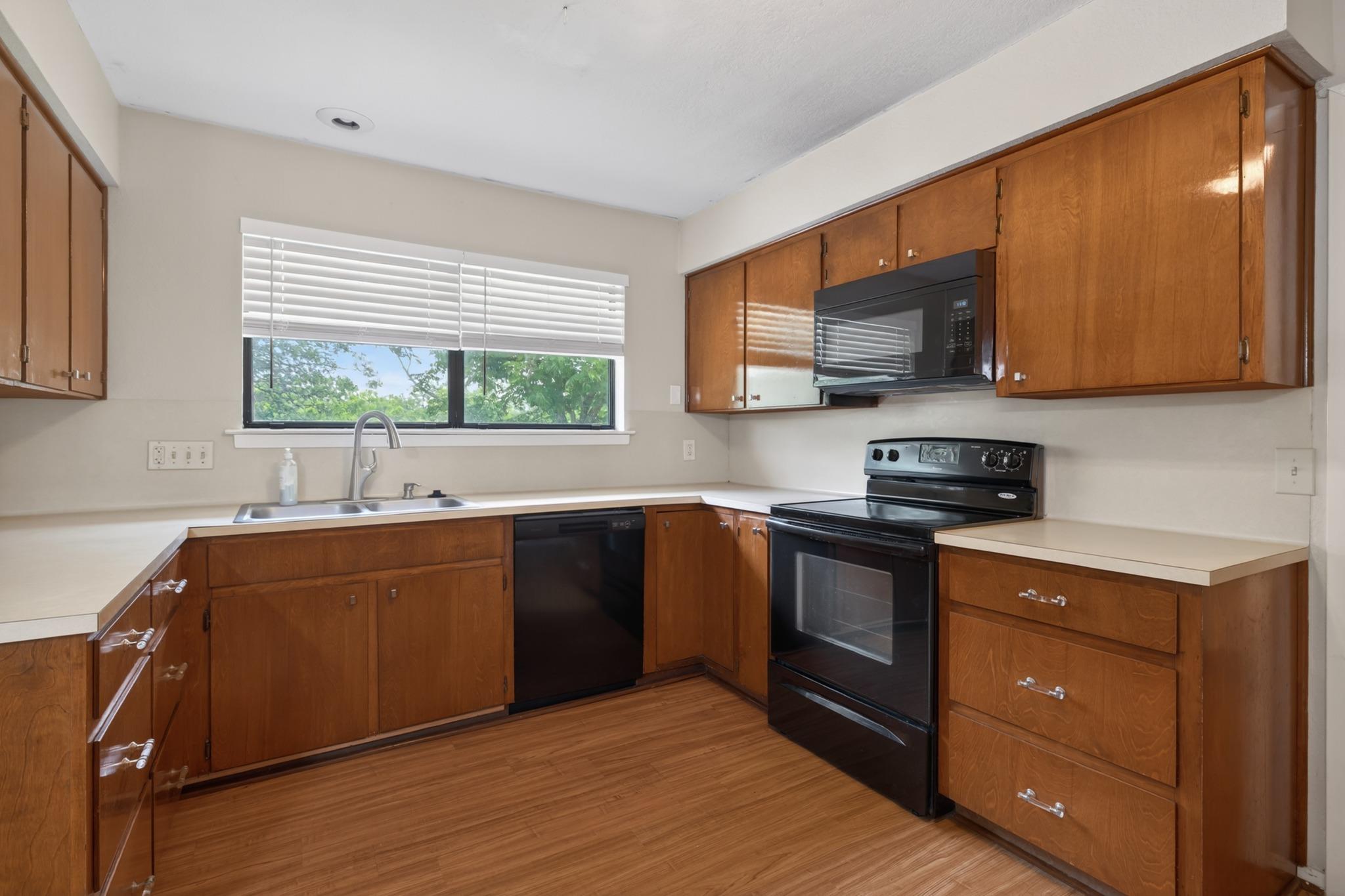 615 Old Manchaca Road Austin TX 78748