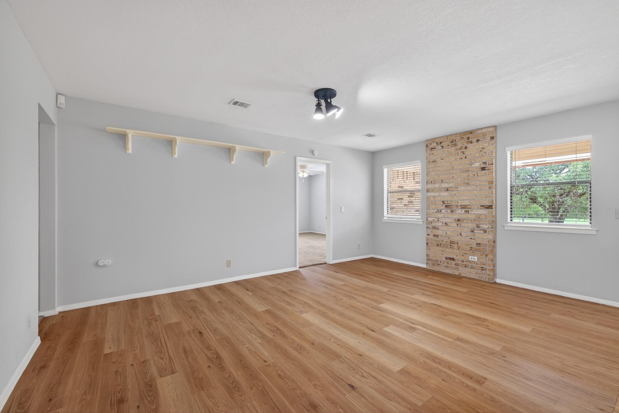 615 Old Manchaca Road Austin TX 78748