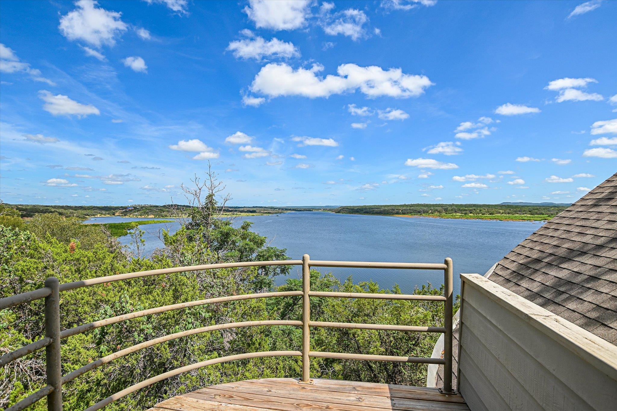 102 Center Cove I Spicewood TX 78669