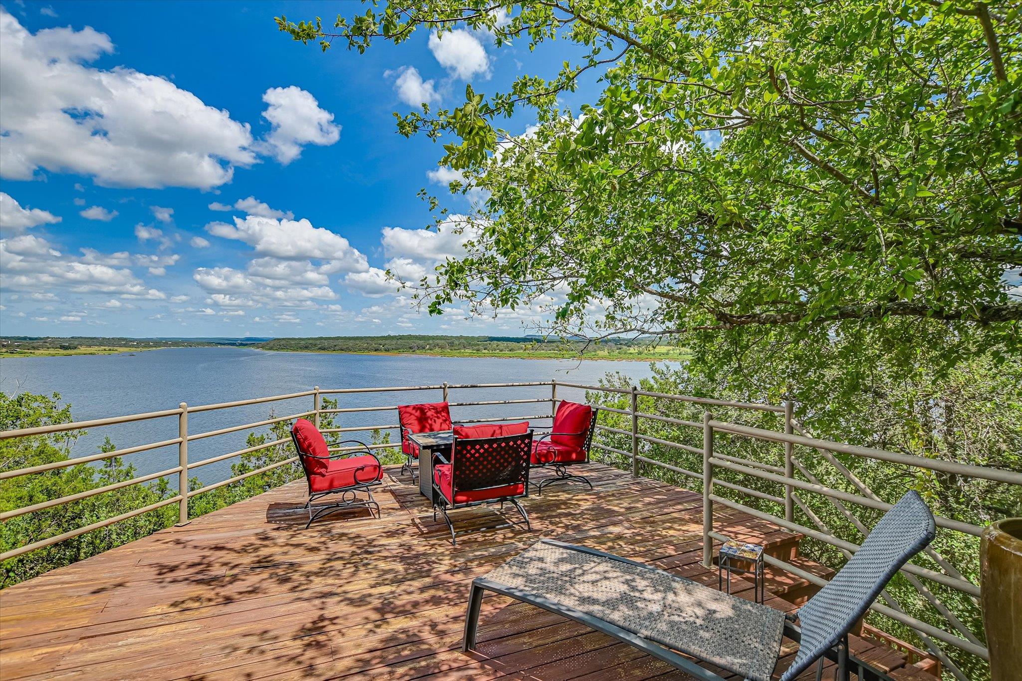 102 Center Cove I Spicewood TX 78669