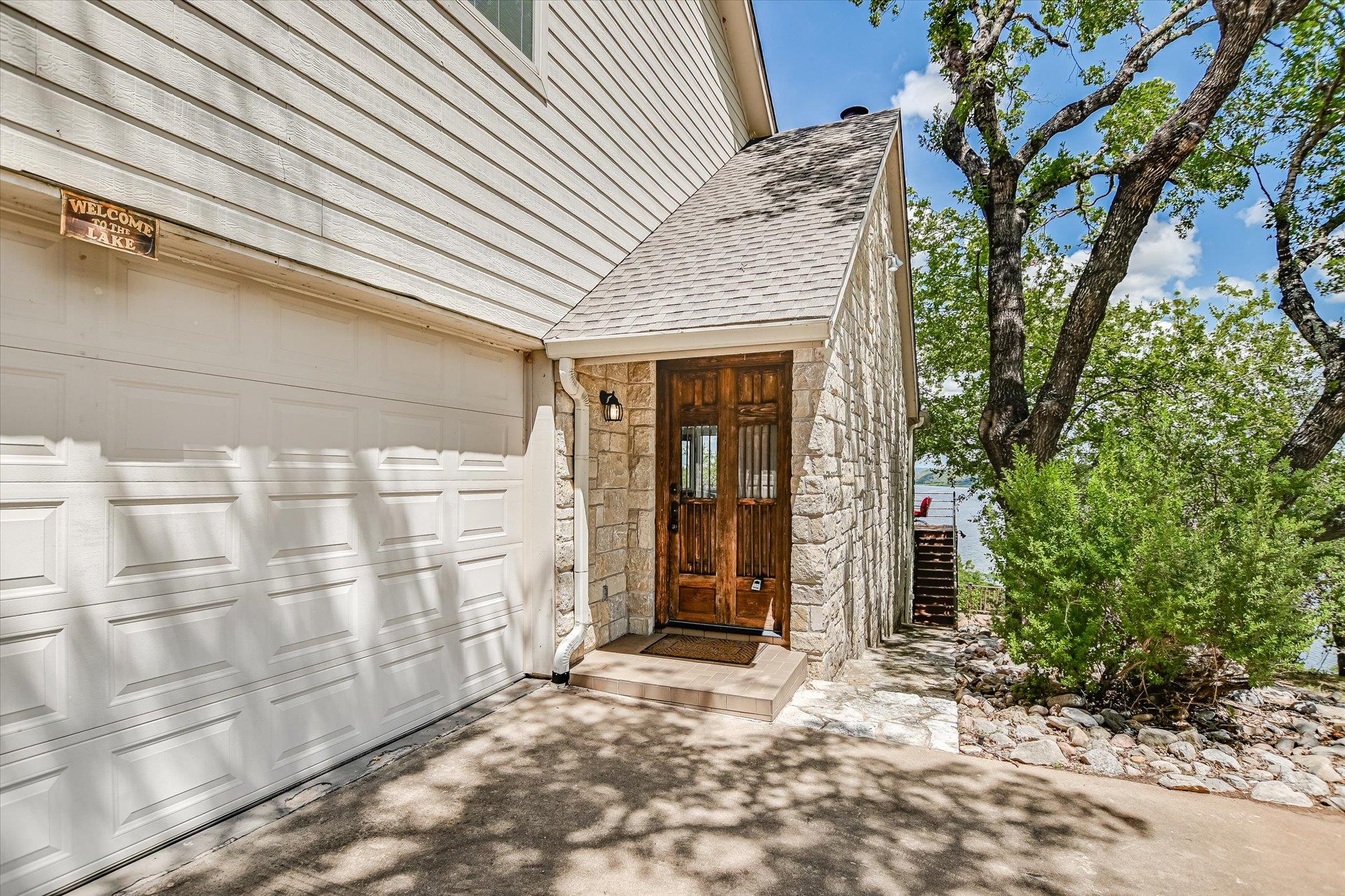 102 Center Cove I Spicewood TX 78669