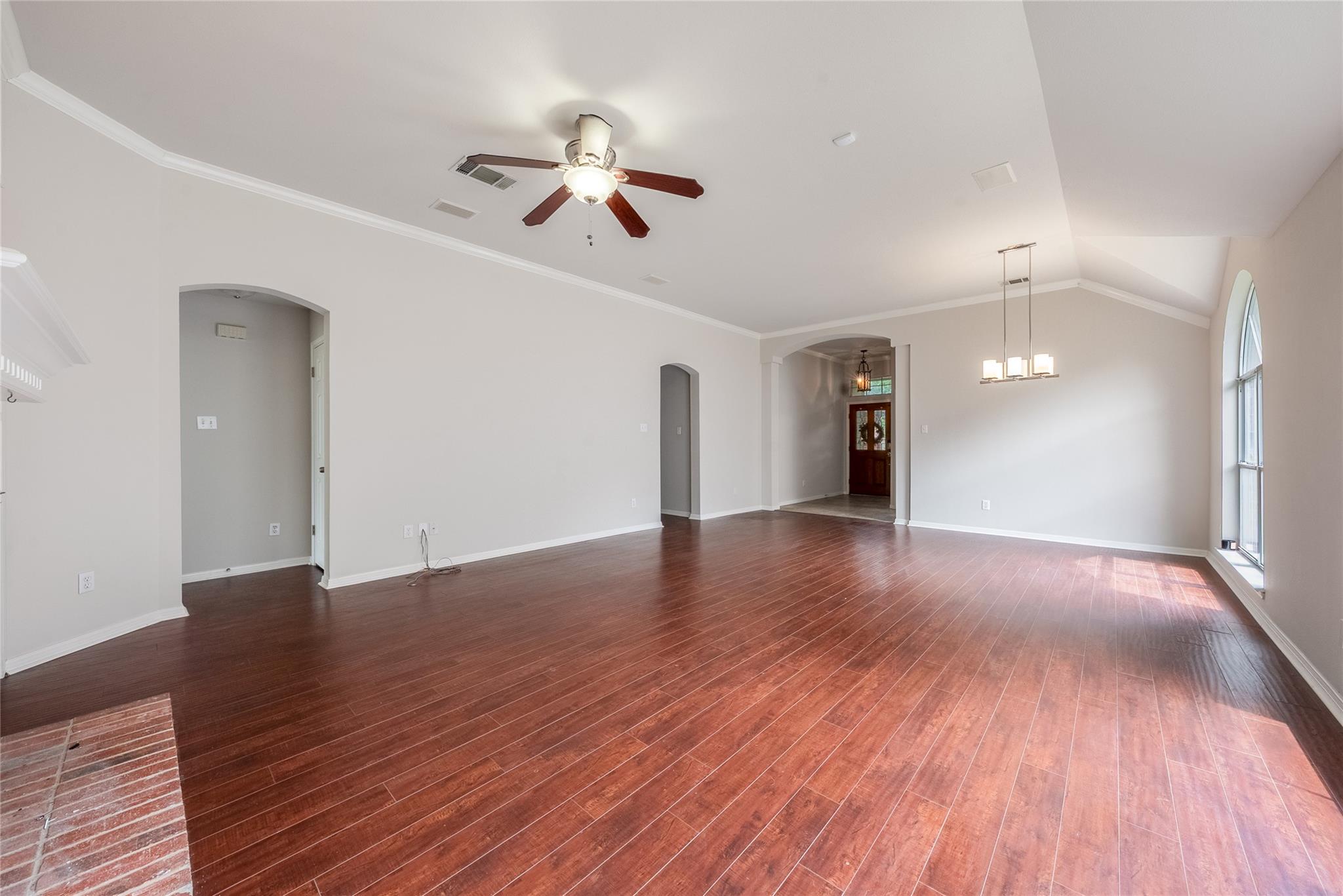 1853 Dapplegrey Lane Austin TX 78727