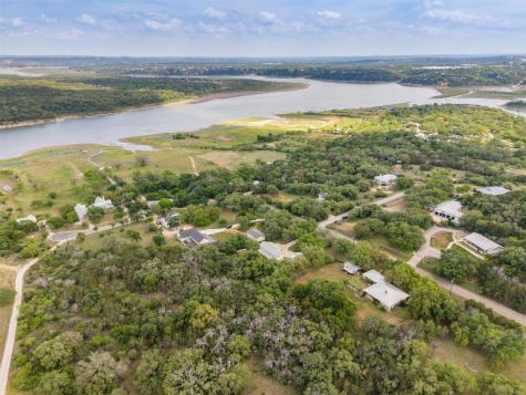 326 Lost Cove Drive Spicewood TX 78669