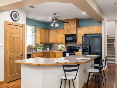 326 Lost Cove Drive Spicewood TX 78669