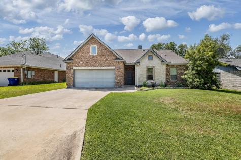 1338 Donovan Street Gonzales TX 78629